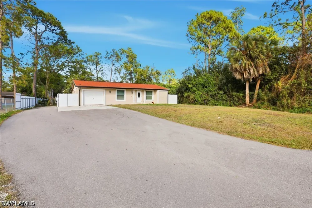 Star Grass Lane Naples, FL 34116