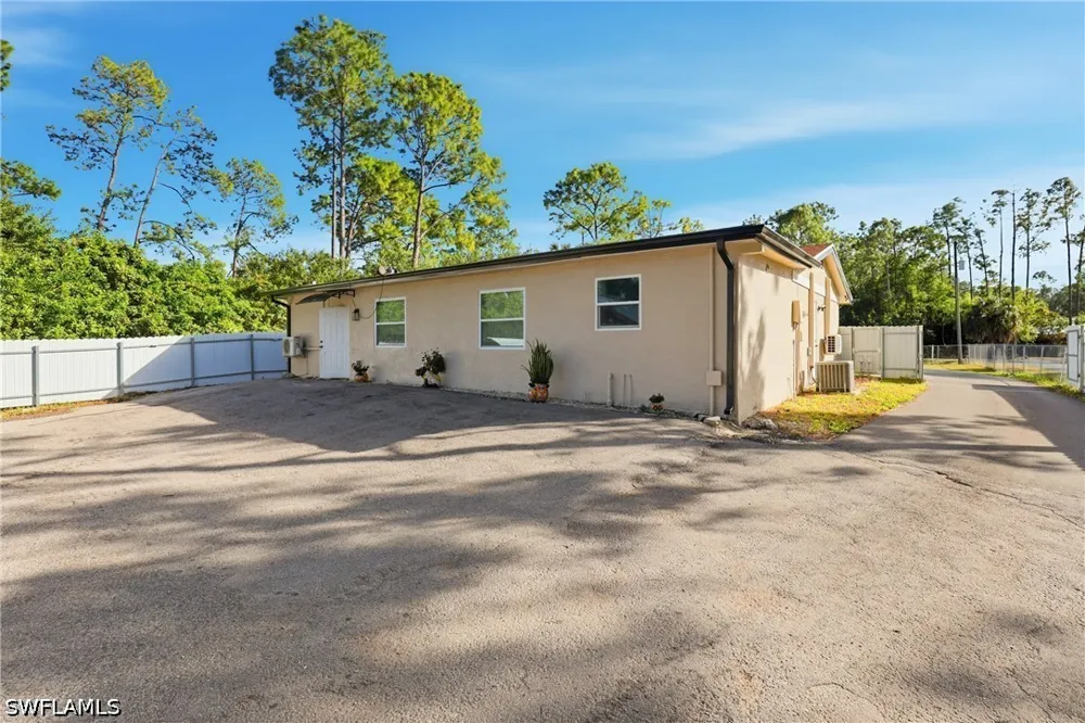 Star Grass Lane Naples, FL 34116