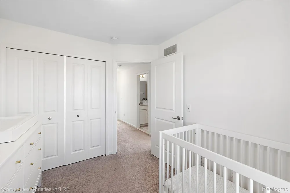 445 Wright Street Wixom City, MI 48393