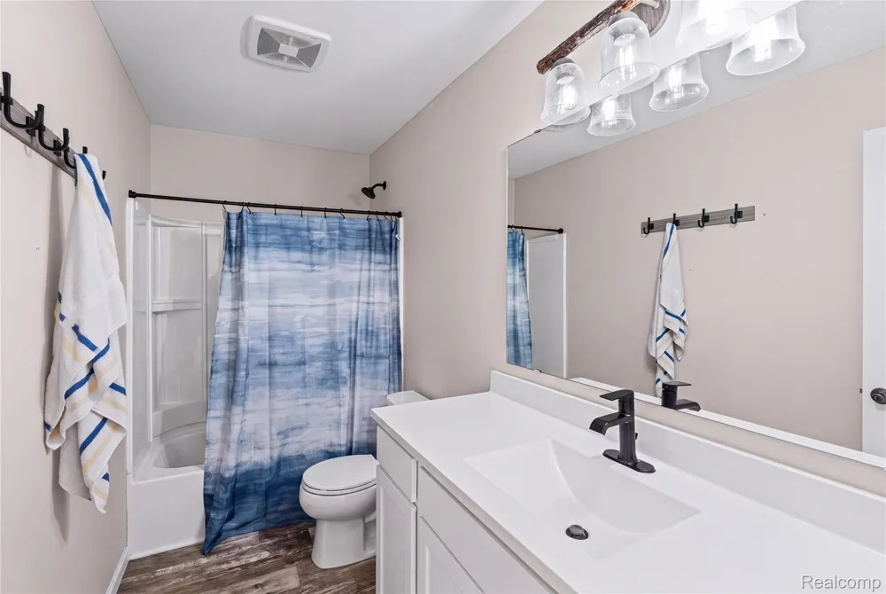 7302 Geraldine Circle Gaines Township, MI 48473