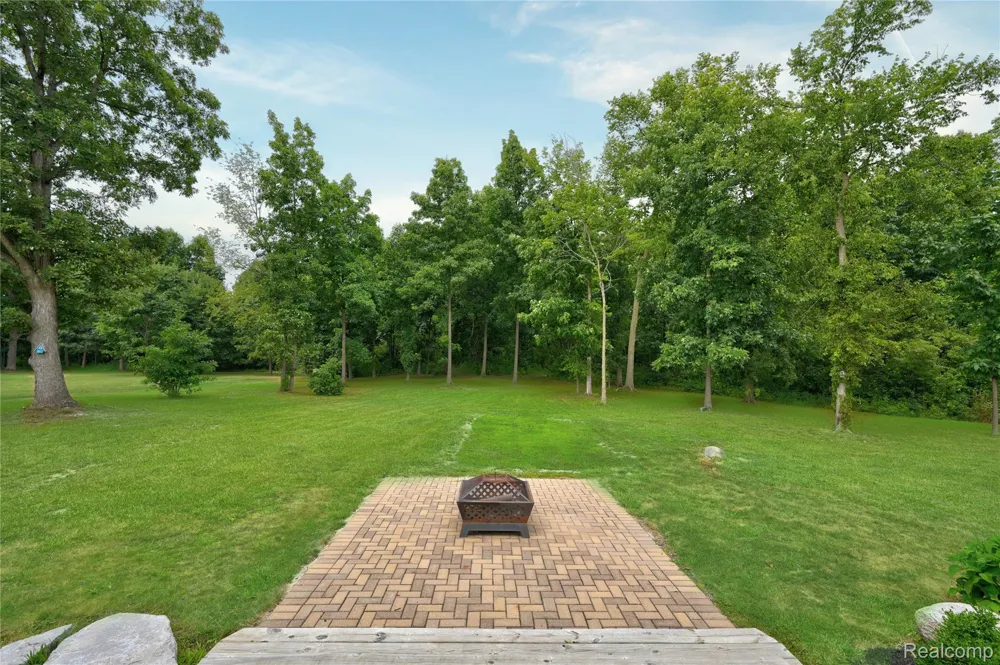 7302 Geraldine Circle Gaines Township, MI 48473