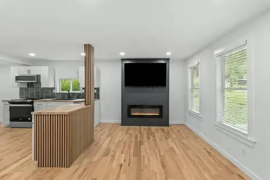 20 Moon Street Chattanooga, TN 37406