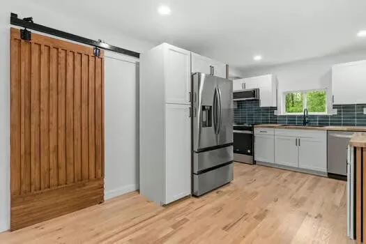 20 Moon Street Chattanooga, TN 37406