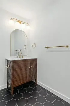 20 Moon Street Chattanooga, TN 37406
