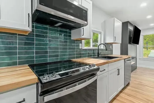 20 Moon Street Chattanooga, TN 37406