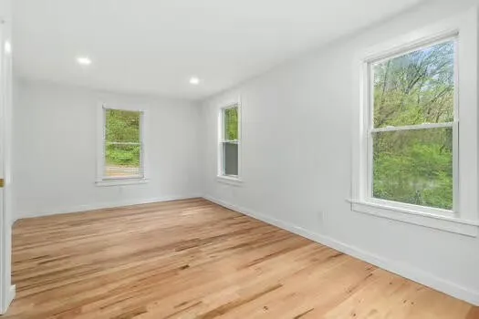 20 Moon Street Chattanooga, TN 37406