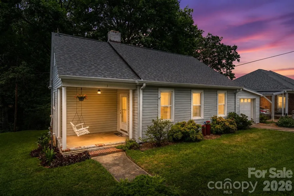 3 Enka Oak Street Candler, NC 28715