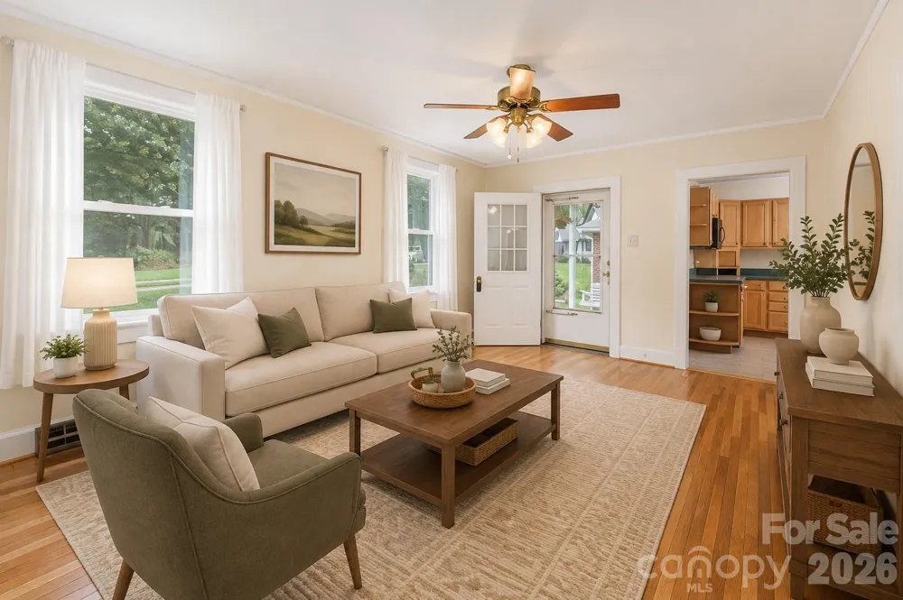 3 Enka Oak Street Candler, NC 28715