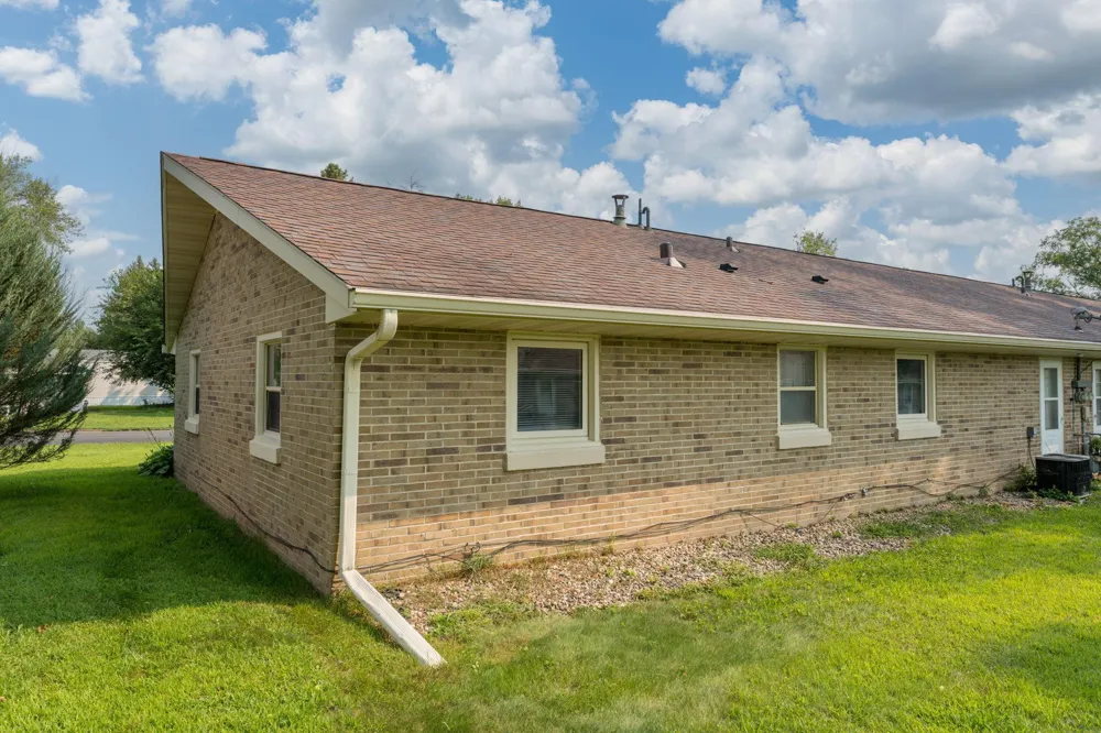 109 Jay Street Le Sueur, MN 56058