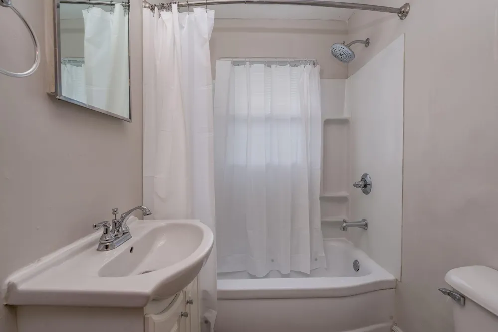 109 Jay Street Le Sueur, MN 56058
