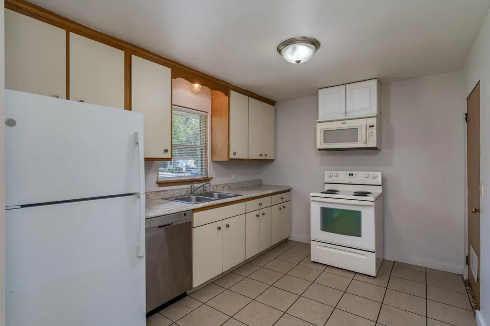 109 Jay Street Le Sueur, MN 56058