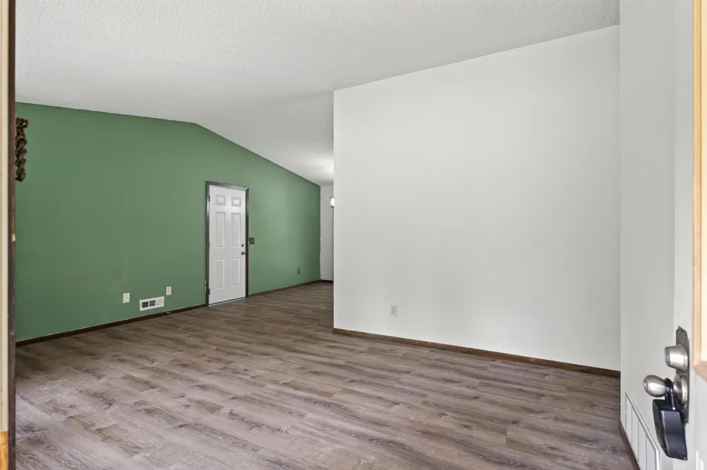 11601 Georgia Avenue Champlin, MN 55316