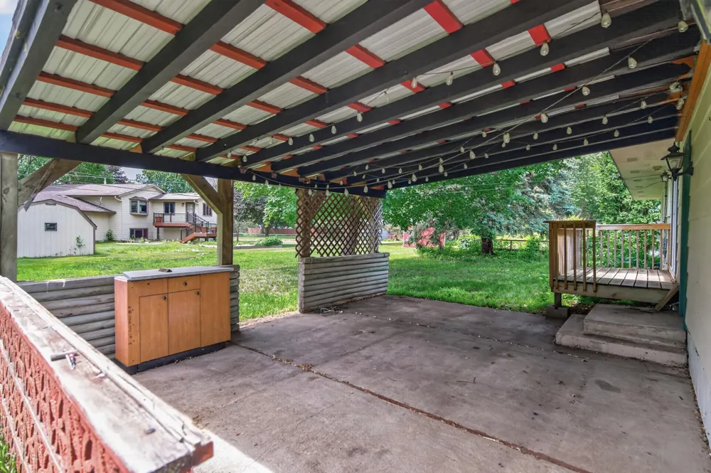 11601 Georgia Avenue Champlin, MN 55316