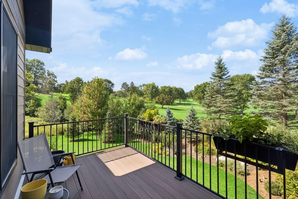 607 Heritage Place Stillwater, MN 55082