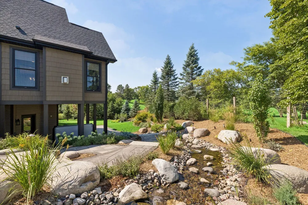 607 Heritage Place Stillwater, MN 55082