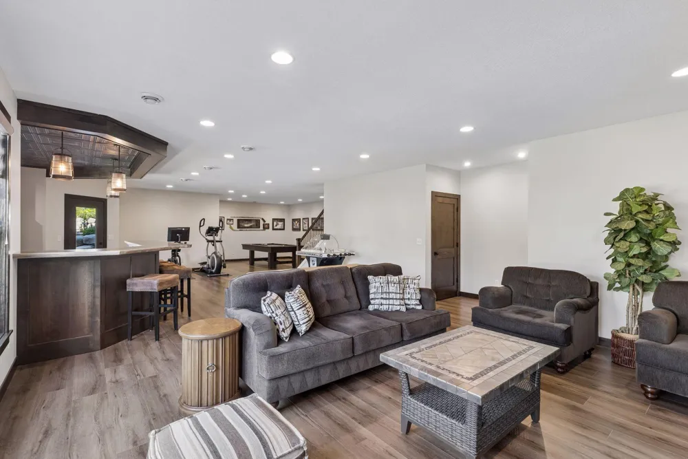 607 Heritage Place Stillwater, MN 55082