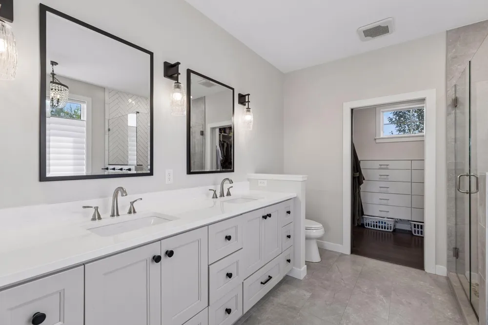 607 Heritage Place Stillwater, MN 55082