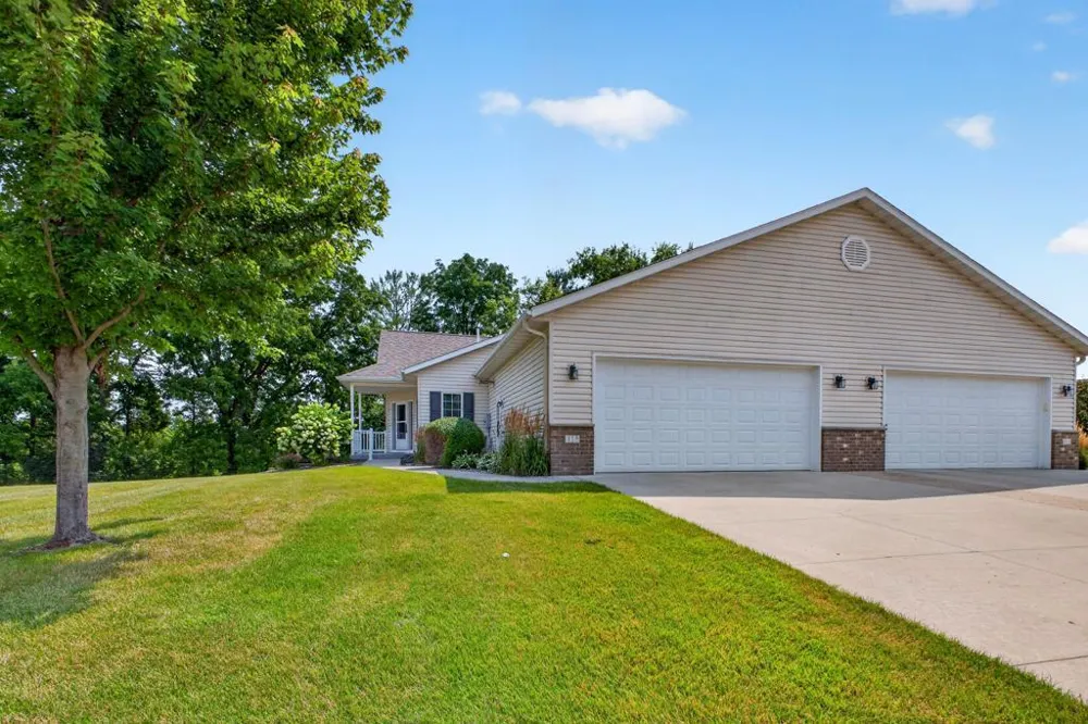 418 Orchard Ridge Road NW Chatfield, MN 55923