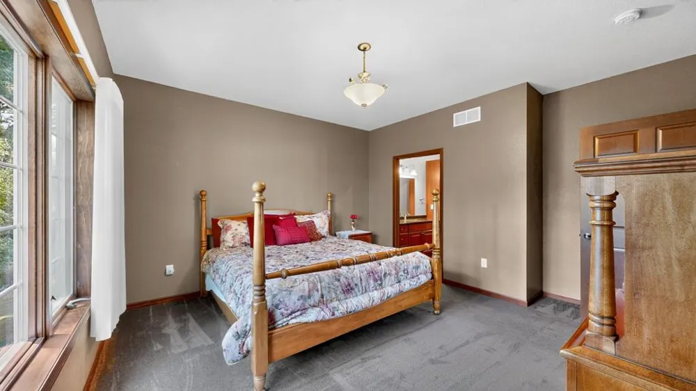 418 Orchard Ridge Road NW Chatfield, MN 55923