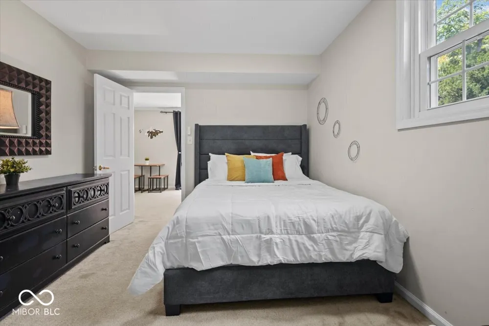 5755 Andover Road Indianapolis, IN 46220