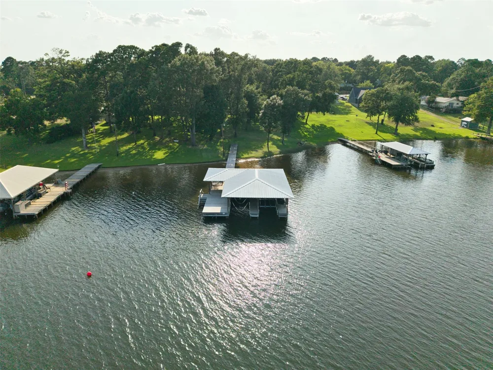 504 CR 2298 Mineola, TX 75773