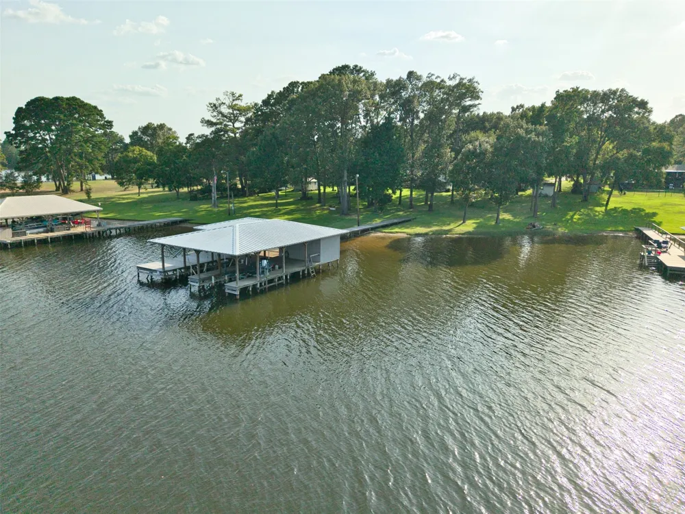 504 CR 2298 Mineola, TX 75773