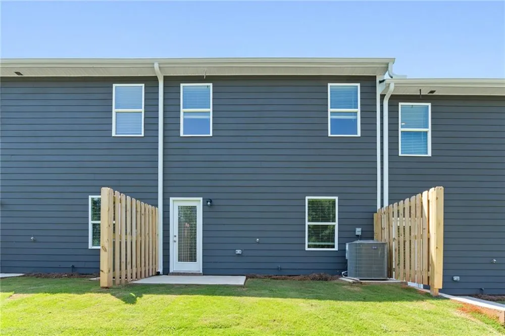 8330 Columbia Court Palmetto, GA 30268
