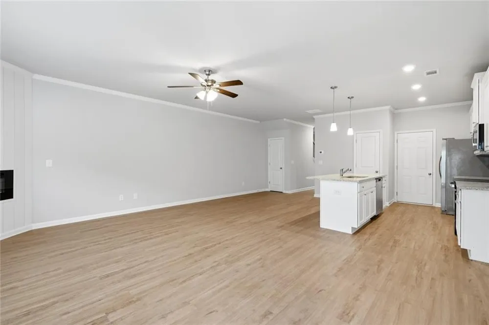 5350 Fox Den Road Oakwood, GA 30566