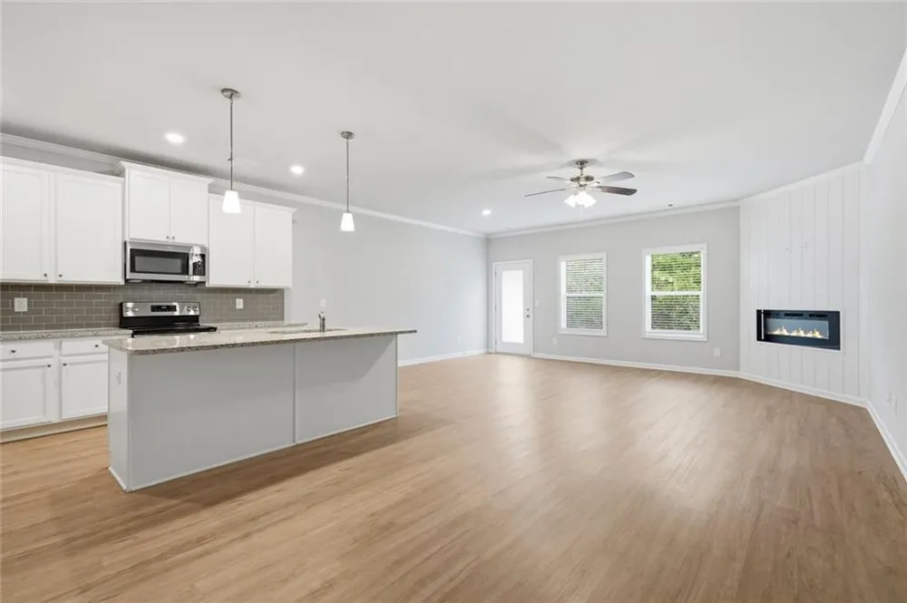 5350 Fox Den Road Oakwood, GA 30566