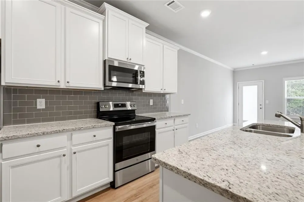 5350 Fox Den Road Oakwood, GA 30566