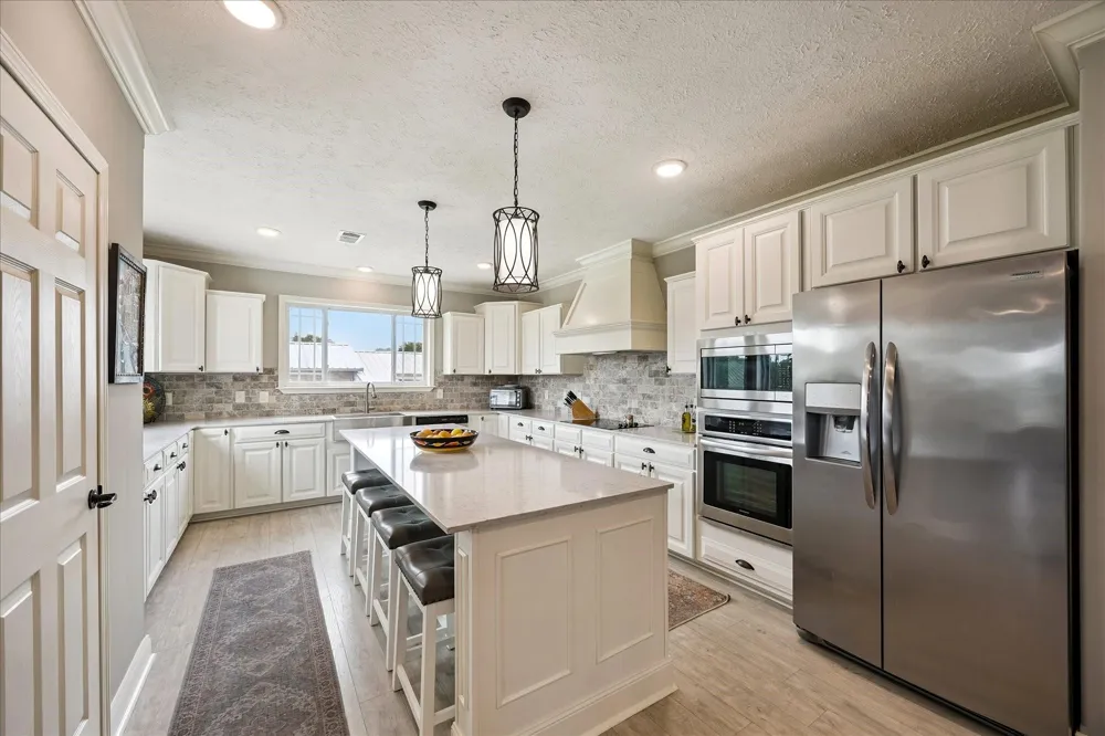 15946 Fm 1094 Cat Spring, TX 78933
