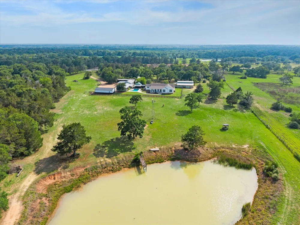 15946 Fm 1094 Cat Spring, TX 78933