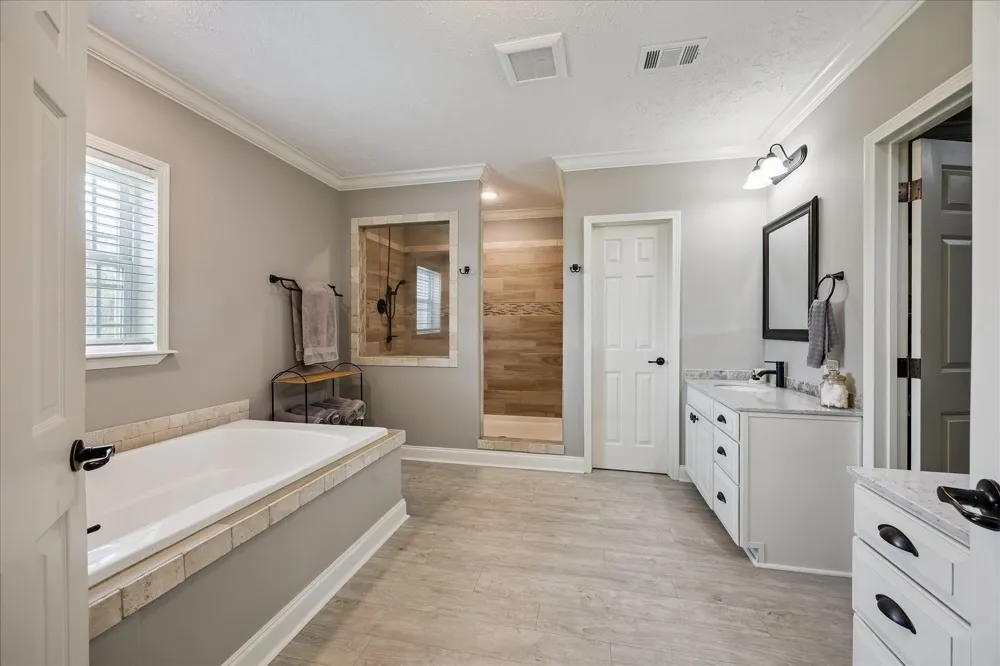 15946 Fm 1094 Cat Spring, TX 78933