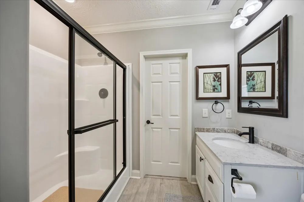 15946 Fm 1094 Cat Spring, TX 78933
