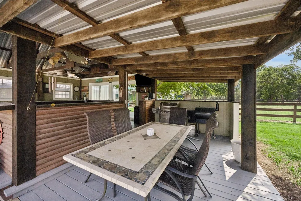 15946 Fm 1094 Cat Spring, TX 78933