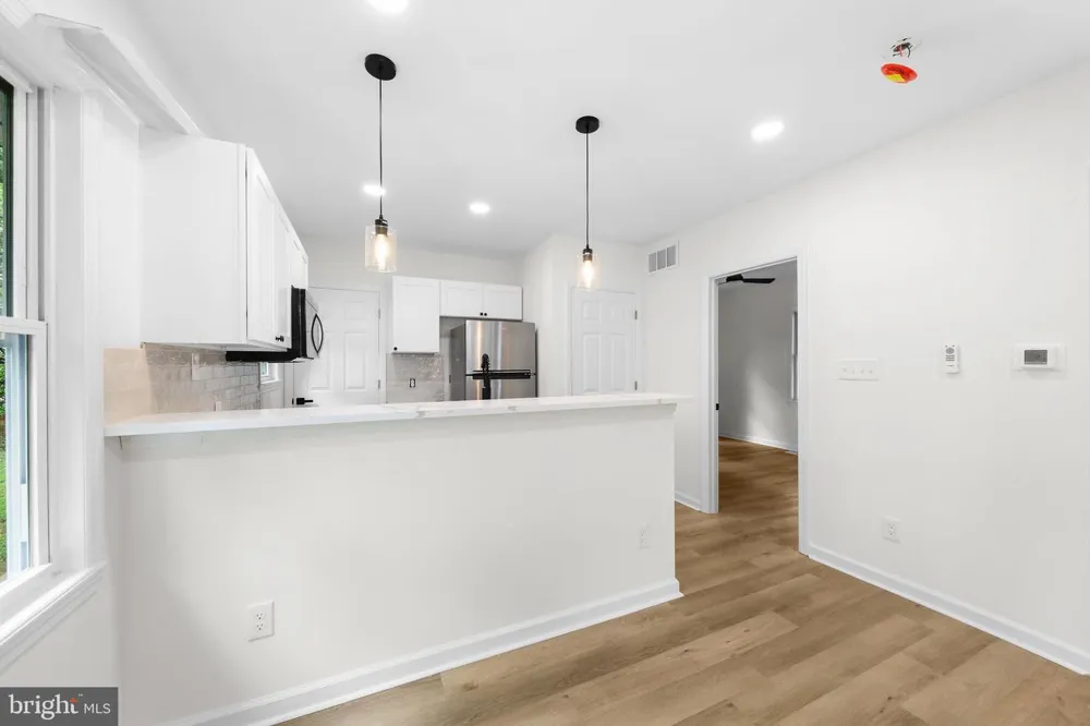 865 READ AVENUE Runnemede, NJ 08078
