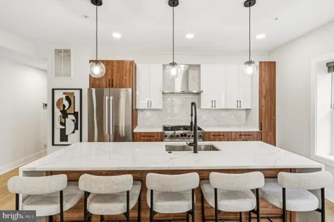 615 IRVING STREET NW #2