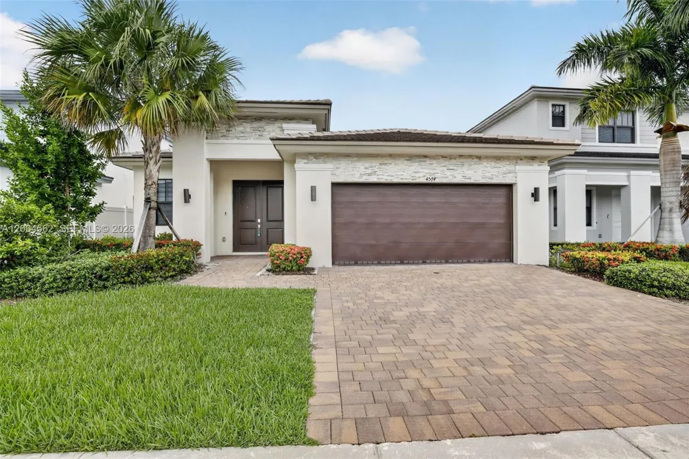 4574 SW 173rd Ave Miramar, FL 33029