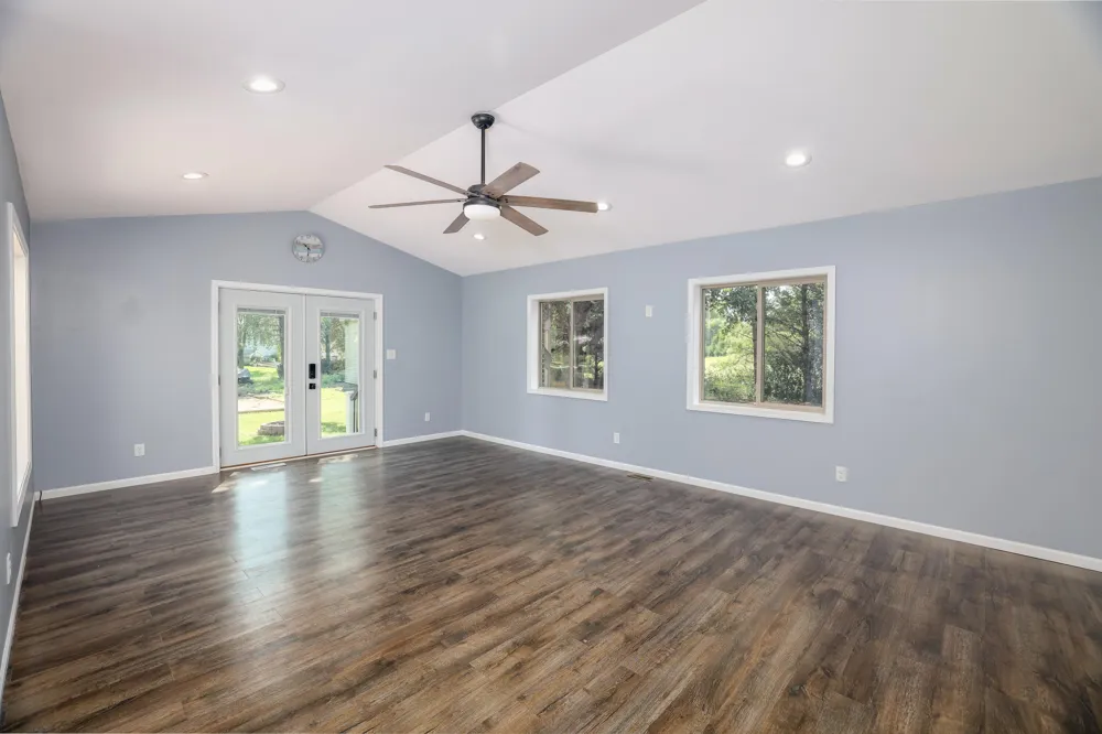 15025 S 376 W Kentland, IN 47951