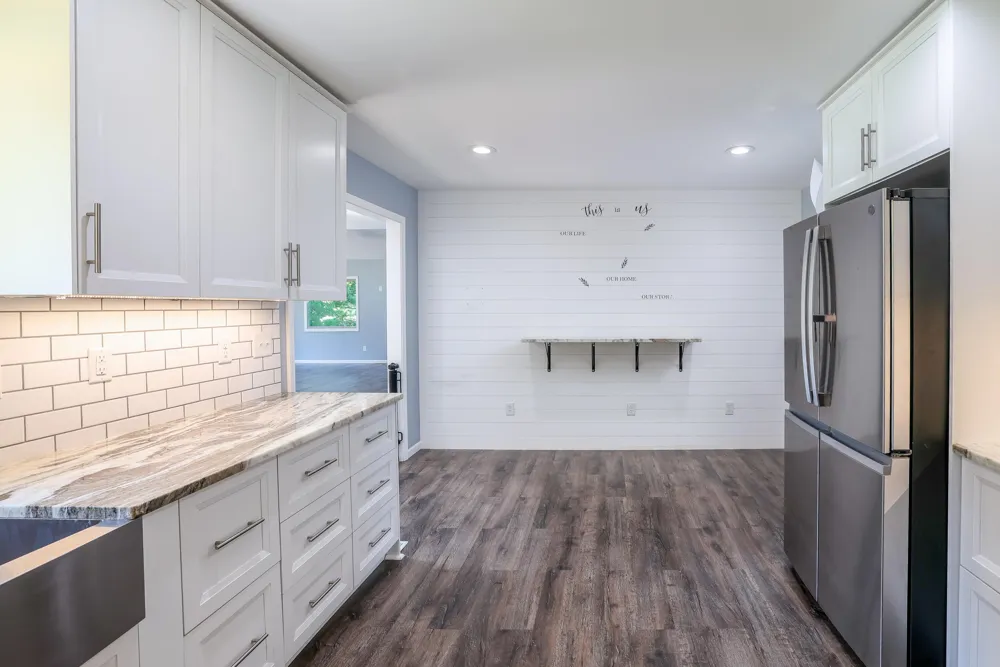 15025 S 376 W Kentland, IN 47951