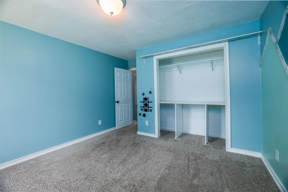 15025 S 376 W Kentland, IN 47951