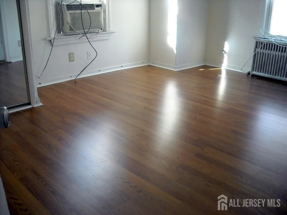 301 Penfield Place #301 Dunellen, NJ 08812