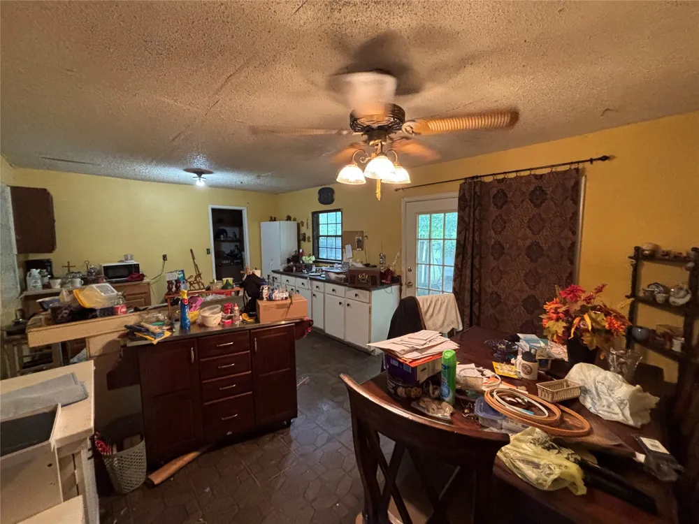 106 Russell Road Caddo, OK 74729