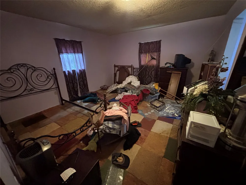 106 Russell Road Caddo, OK 74729