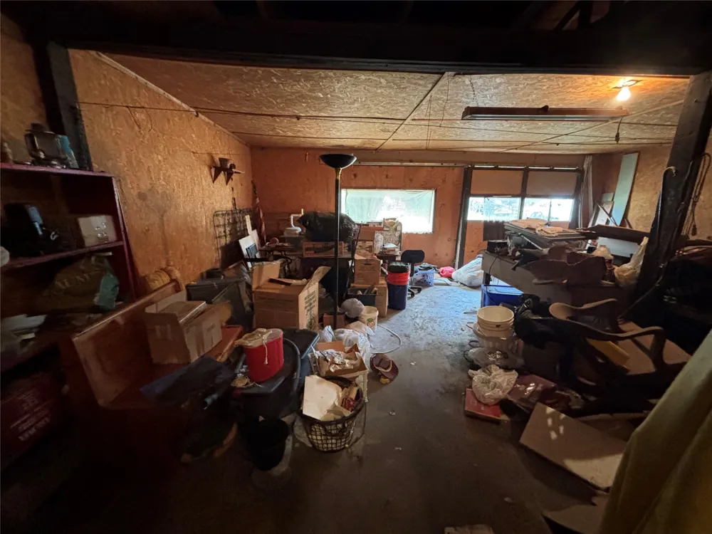 106 Russell Road Caddo, OK 74729