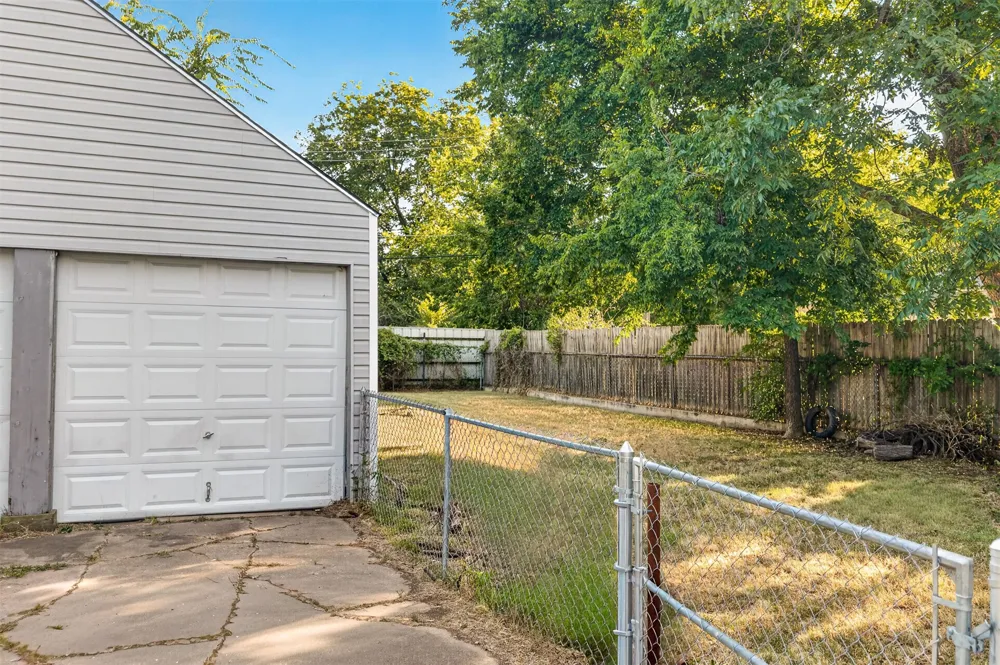 28 5th NW Ardmore, OK 73401