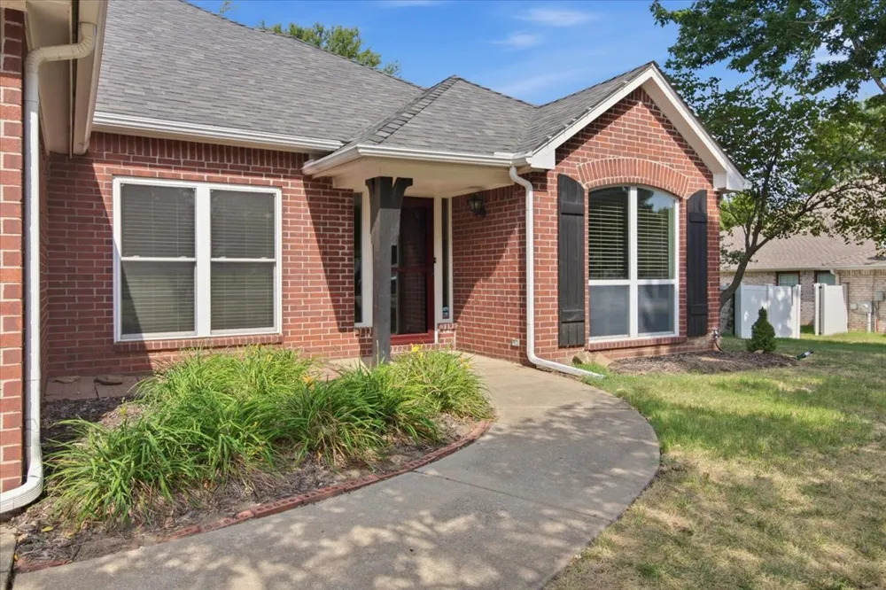 18330 S 130th Avenue E Bixby, OK 74008