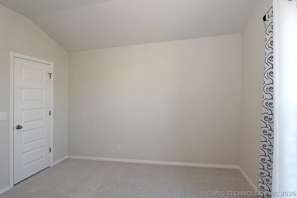1664 E 138 STREET Sapulpa, OK 74066