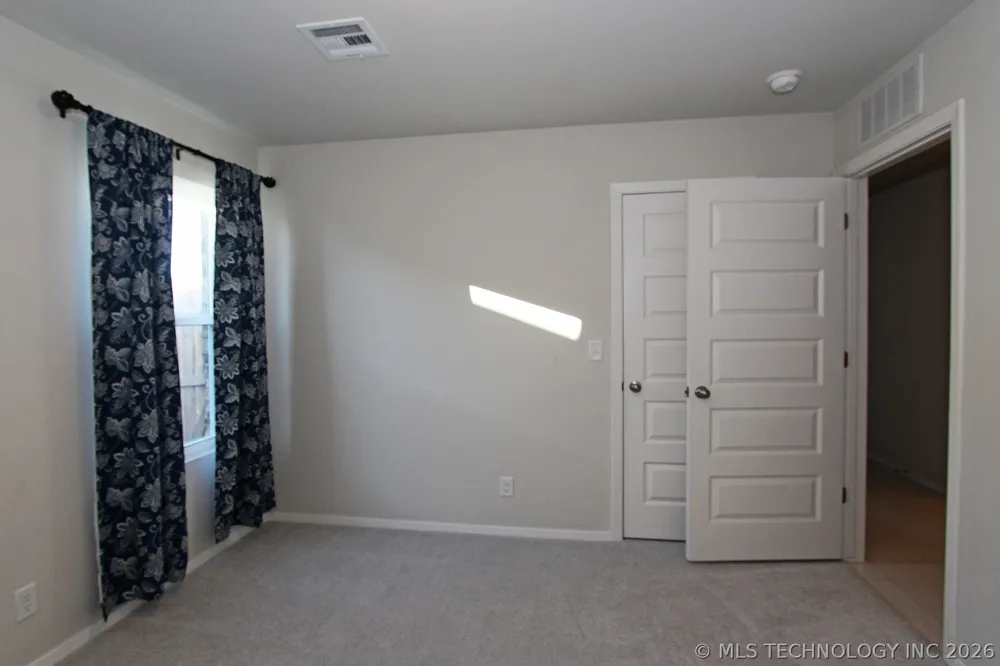 1664 E 138 STREET Sapulpa, OK 74066