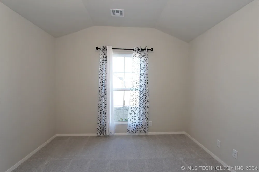 1664 E 138 STREET Sapulpa, OK 74066